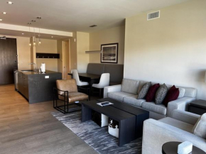 Luxury 2 Bedroom Ski in Ski Out condo
